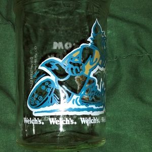 Welchs Vintage 1991 Turner Entertainment Co. Glass